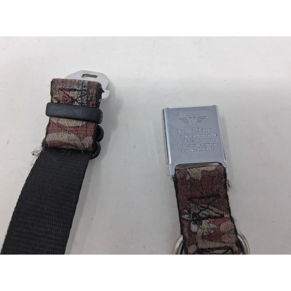 Buckle Dog Car Seatbelt Collar Taz Looney Tunes Adjustable Made in USA. I
